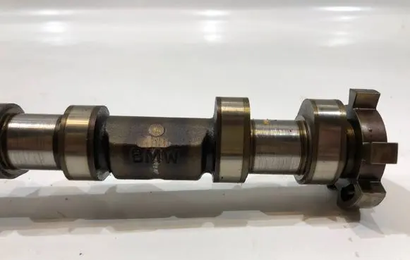 BMW 7 E65 E66 Camshaft 7504149