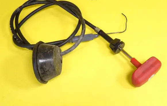 Engine bonnet/hood lock release cable