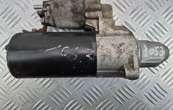 Mercedes-Benz CLS C219 Starter motor A0061514401
