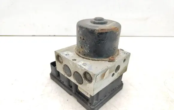 Ford Focus ABS Pump 2M512M110ED 10020403774 5WK84031