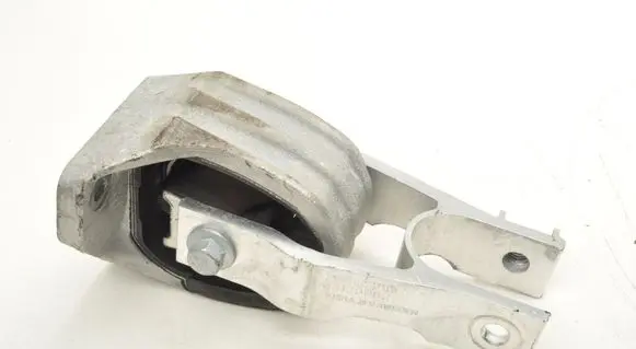 Volvo XC60 Engine mounting bracket 32139982
