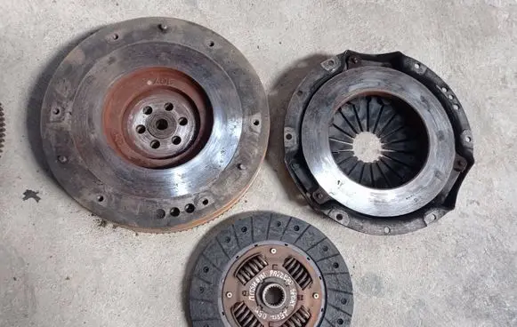 Mitsubishi Pajero Sport I Clutch set kit