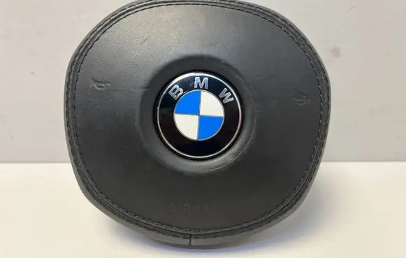 Steering wheel airbag