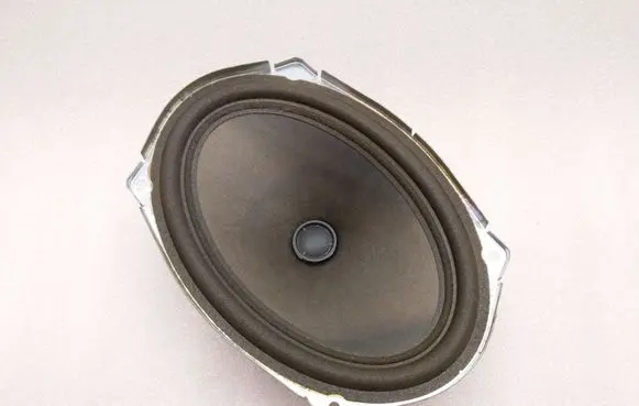 Mini One - Cooper Coupe R56 Rear door speaker 3422633 65133422633
