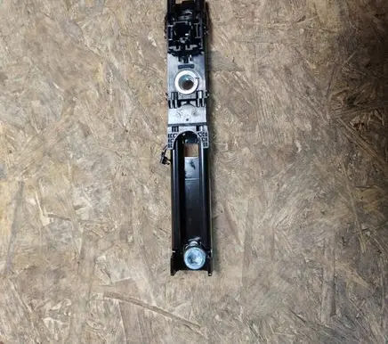Peugeot 5008 Seat belt adjustment rail 9813550780 34197895