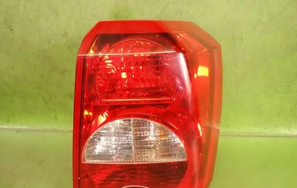 Dodge Caliber Rear/tail lights 05303752A