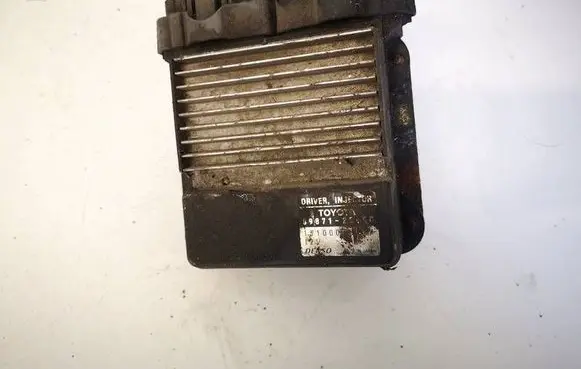 Toyota Corolla Verso AR10 Fuel injection control unit/module 8987120050