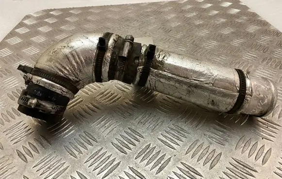 KIA Sportage Intercooler hose/pipe