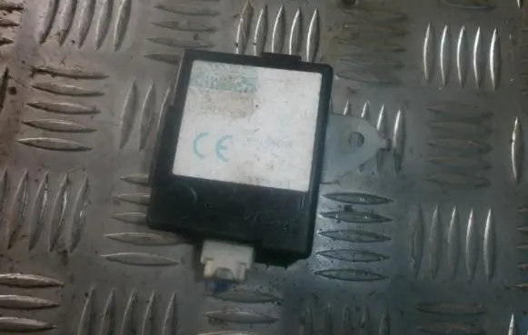 Toyota RAV 4 (XA20) Door control unit/module 8974142151
