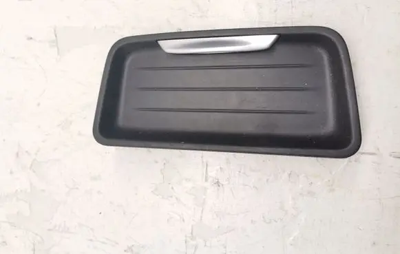 BMW M3 F80 Other center console (tunnel) element 9232068