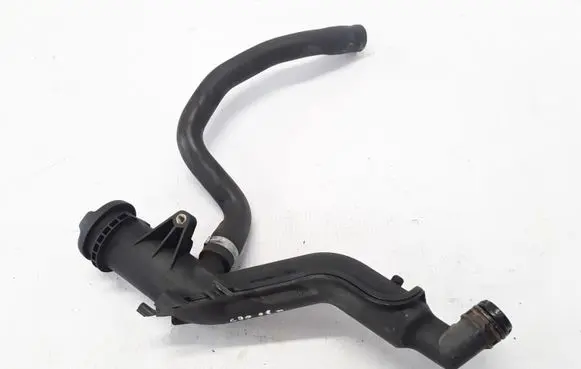 Volvo C70 Oil fill pipe 9654733980