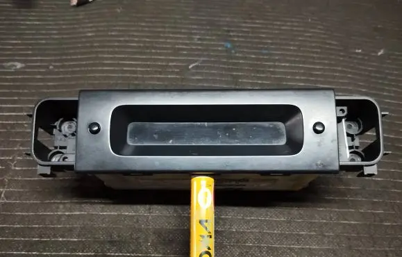 Peugeot 406 Screen/display/small screen 9638358577A