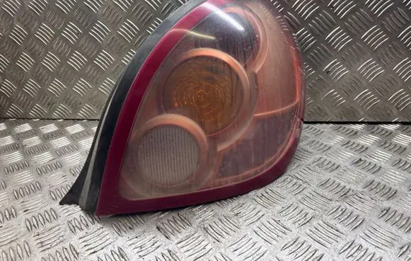 Nissan Almera N16 Rear/tail lights