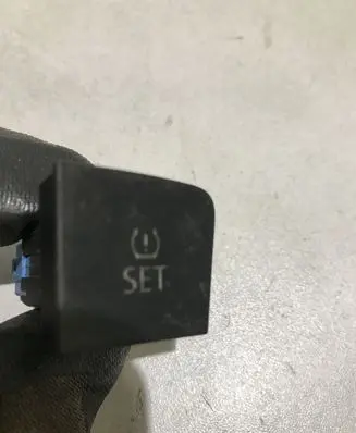 Volkswagen PASSAT B6 Other switches/knobs/shifts 3C0927121D