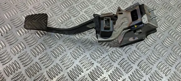 Hyundai ix35 Brake pedal 