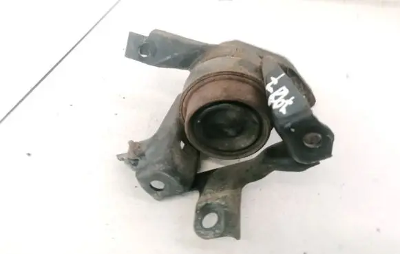 Toyota Corolla Verso AR10 Engine mount bracket