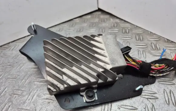 BMW X6 E71 Sound amplifier 9286863