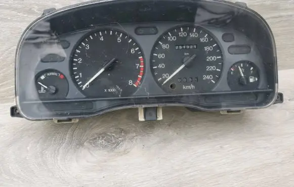 Ford Mondeo MK I Speedometer (instrument cluster) 93BB10849CEH