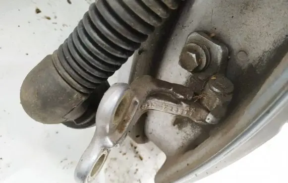Jaguar X-Type Rear door lower hinge