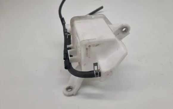 Toyota RAV 4 (XA50) Coolant expansion tank/reservoir 