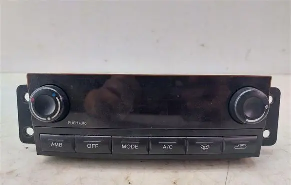 SsangYong Rexton Climate control/heater control trim 6870008520