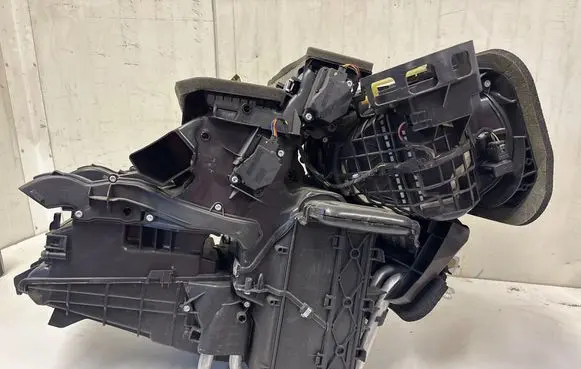 Volvo S80 Air conditioning (A/C) radiator (interior) 326308 P31291510 6G9N19B555EF