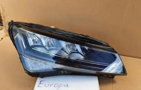 Skoda Superb B8 (3V) Headlight/headlamp 3V1941016C