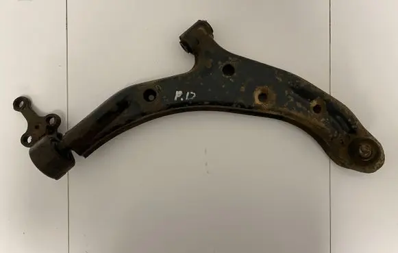 Nissan Almera N16 Front lower control arm/wishbone 545004M410 54500BM410 54500F4600