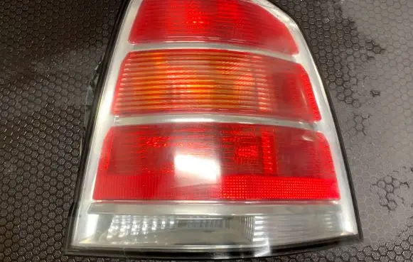 Opel Zafira B Rear/tail lights 24451843