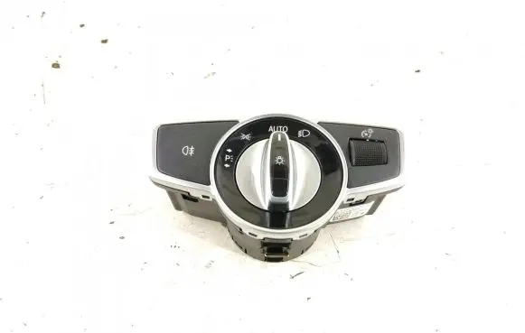 Mercedes-Benz C W205 Light switch 2059056500 2059057007