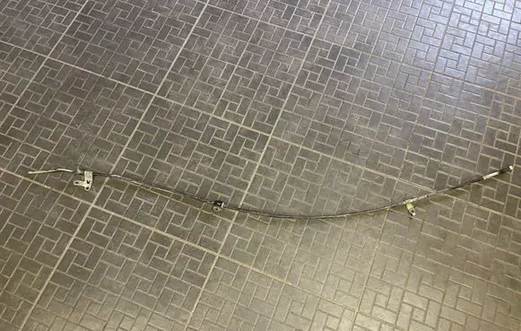 Toyota Corolla E120 E130 Handbrake/parking brake wiring cable 