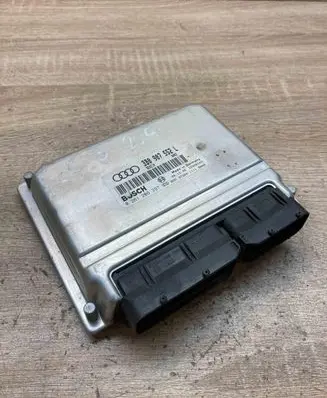 Audi A6 S6 C5 4B Engine control unit/module ECU 3B0907552L 0261206397