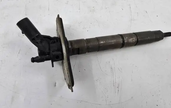Audi A6 S6 C6 4F Fuel injector 059130277AC