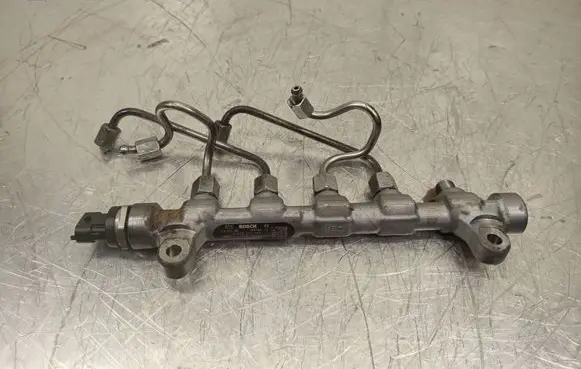 Hyundai ix35 Fuel main line pipe 314002A420 083193 0445214181