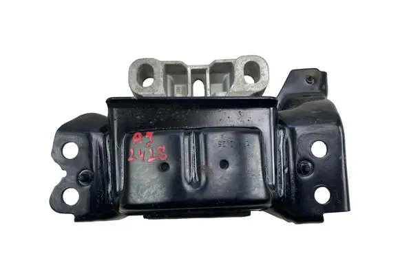 Skoda Kamiq Engine mount bracket 2Q0199555BL