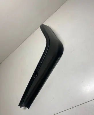 Volkswagen Touran I Rear/tail light trim molding 1T0945311