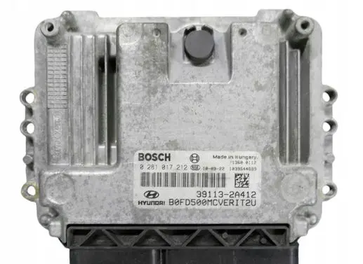 Hyundai i30 Engine control unit/module 0281017212 391132A412
