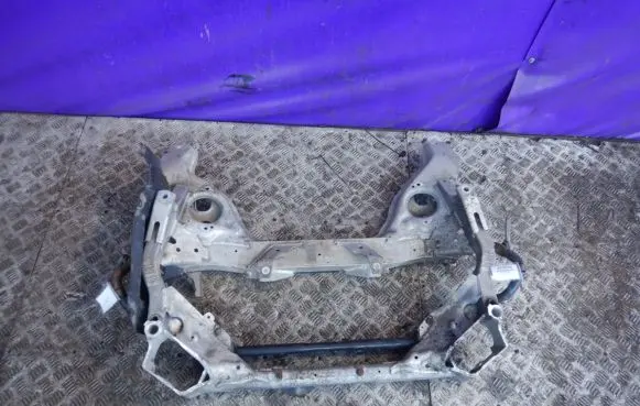 BMW 1 E81 E87 Front subframe