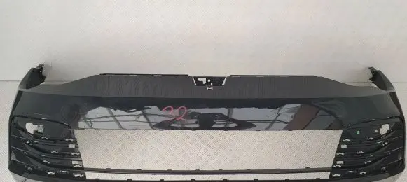 Volkswagen Golf VIII Front bumper