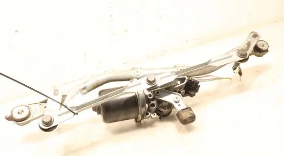 Front wiper linkage and motor
