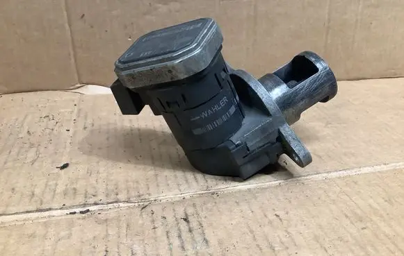 Mercedes-Benz E W211 EGR valve cooler A64614060 00005320A9 A9023380434