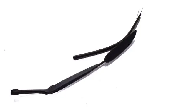 Hyundai Santa Fe Windshield/front glass wiper blade D226ZGT