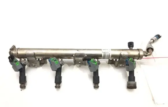 Chevrolet Cobalt Fuel main line pipe 12582219