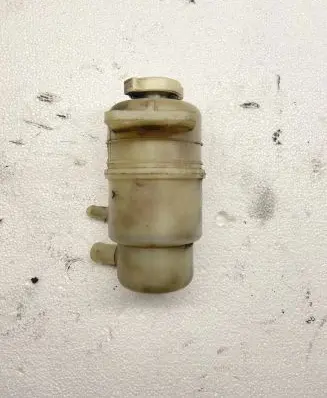 Mitsubishi Grandis Power steering fluid tank/reservoir PA6GF15