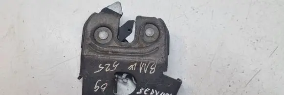 BMW 5 E60 E61 Seat back rest lock catch 7112863