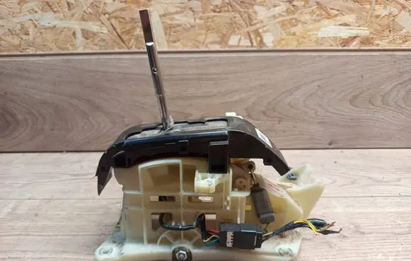 Hyundai i30 Gear shifter/selector 467002L200 13ACJY