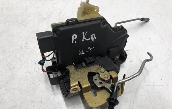 Audi A6 S6 C5 4B Front door lock 4B1837015 4B1837015G