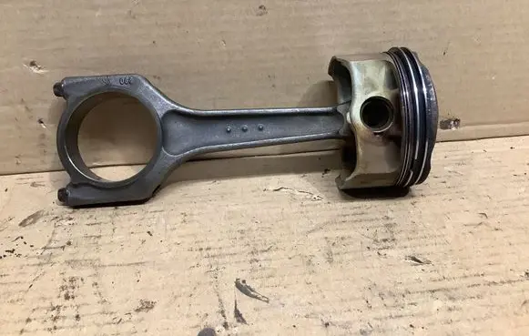BMW 3 E90 E91 Piston with connecting rod 7542057