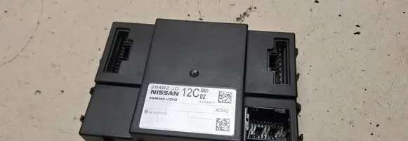 Nissan X-Trail T31 Comfort/convenience module 284B2JD12C 24AI000103 5WK49375