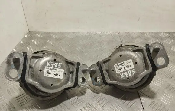 Jaguar XE Engine mount bracket GX636A003EC
